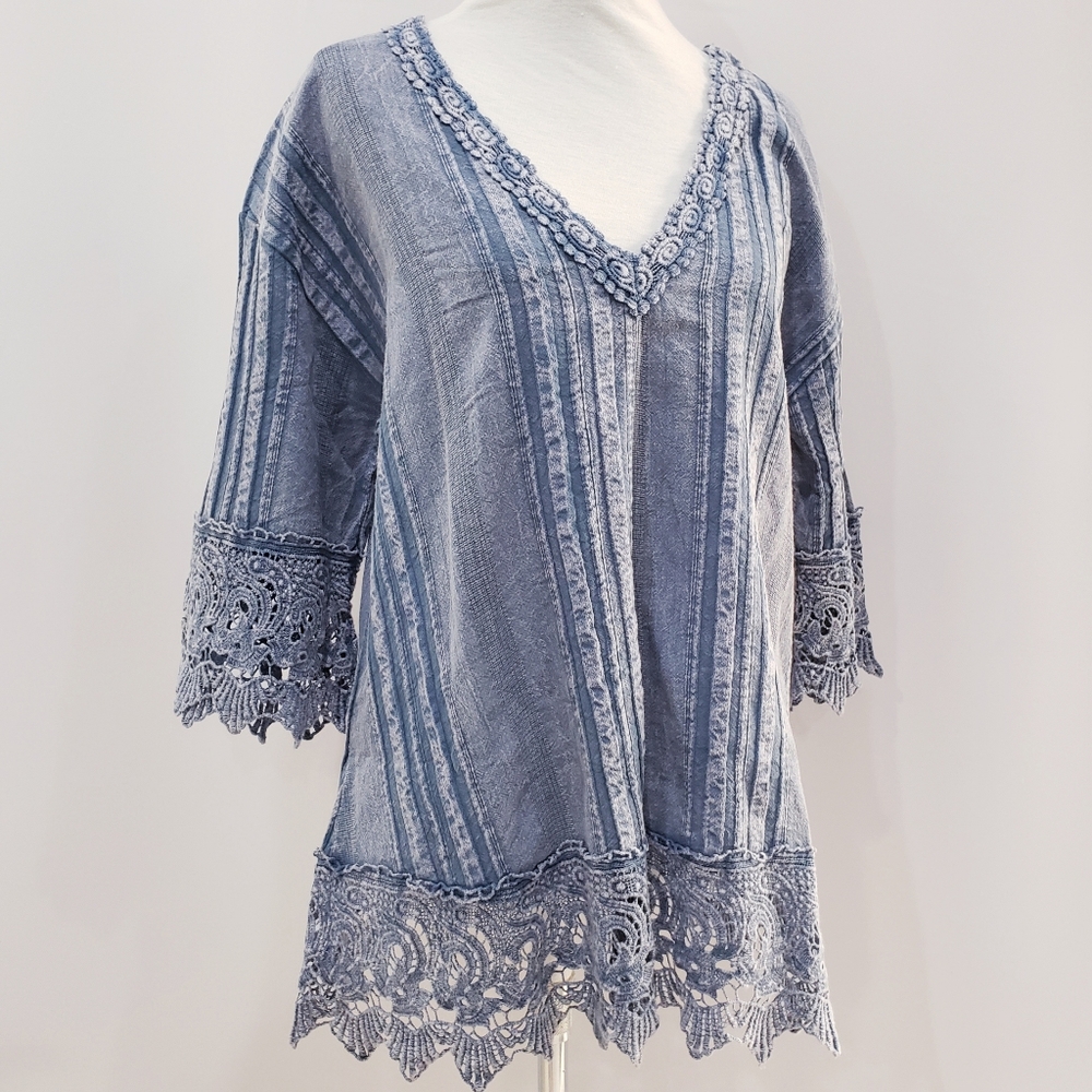 New EVERLEIGH Garment Dyed Lace Embellished Top